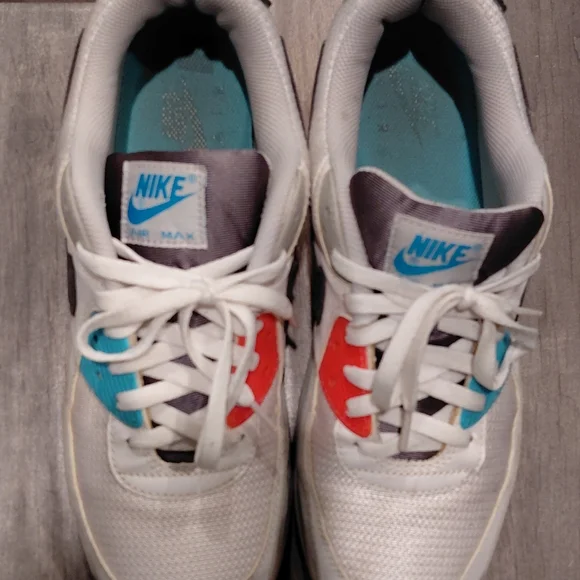 Nike Air Max 90 - Picture 4 of 7